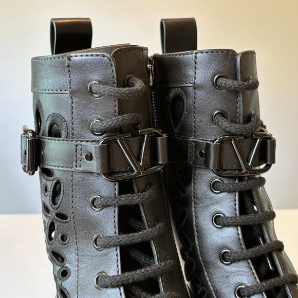 Valentino Garavani Atelier San Gallo Black Leather Combat Boots EU Size 35 US 5 - Picture 7 of 16